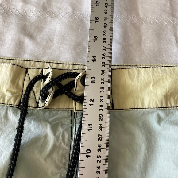 Tommy Bahama Relax Men's Purple Swim Trunks Mesh Lined Board Shorts Size XXL - Picture 10 of 13